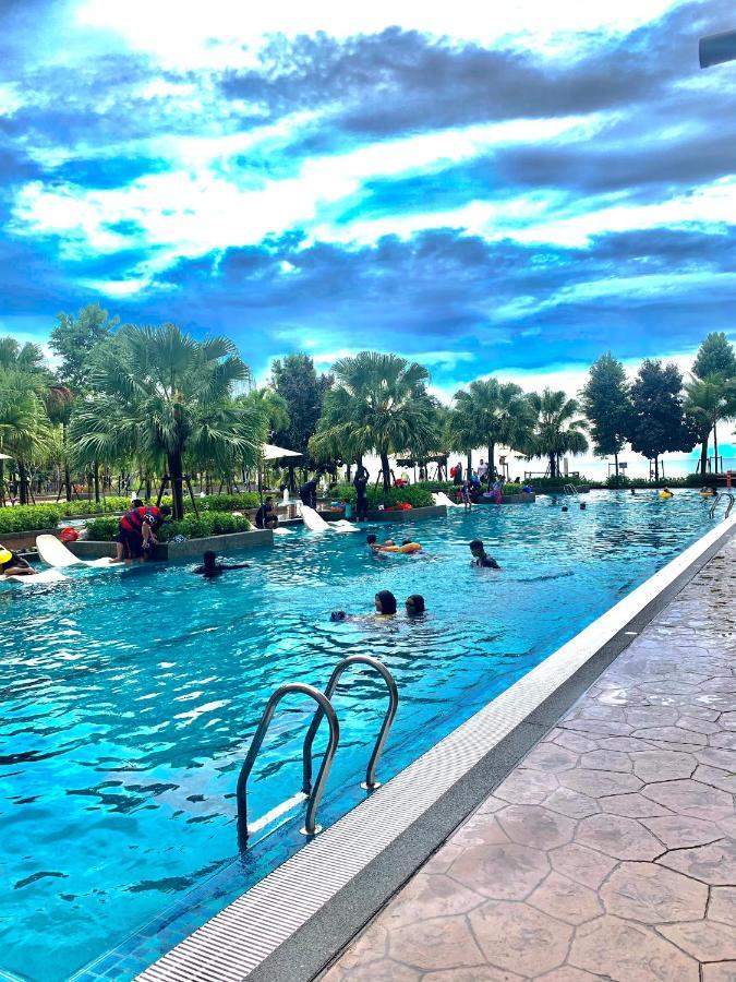 Mrk Penthouse At Timurbay Kuantan Buitenkant foto